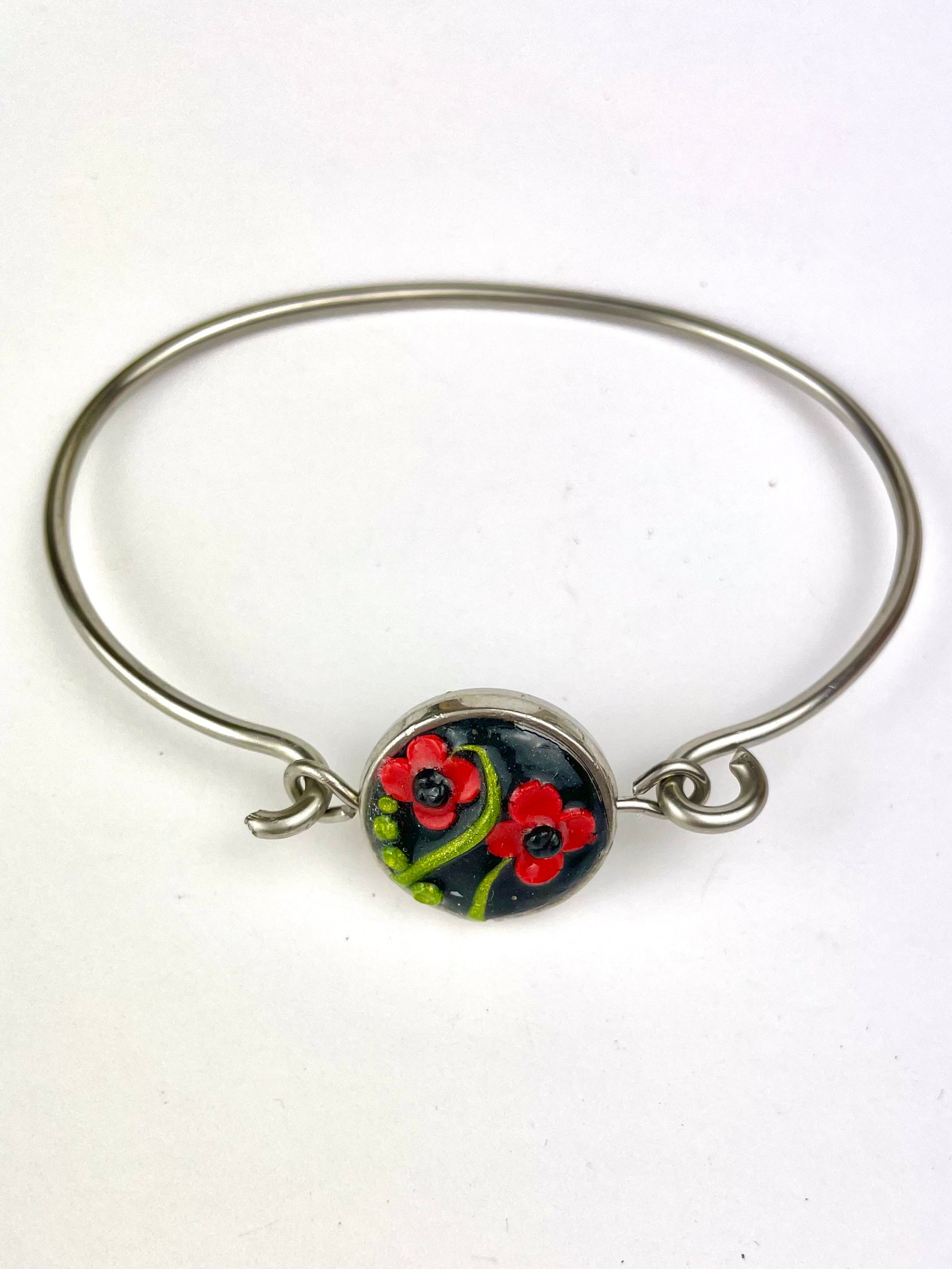 Bracelet Coquelicots Rond en argent et pâte polymère fait main – bijou artisanal français