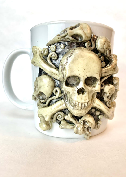 Mug crâne phosphorescent et piraterie